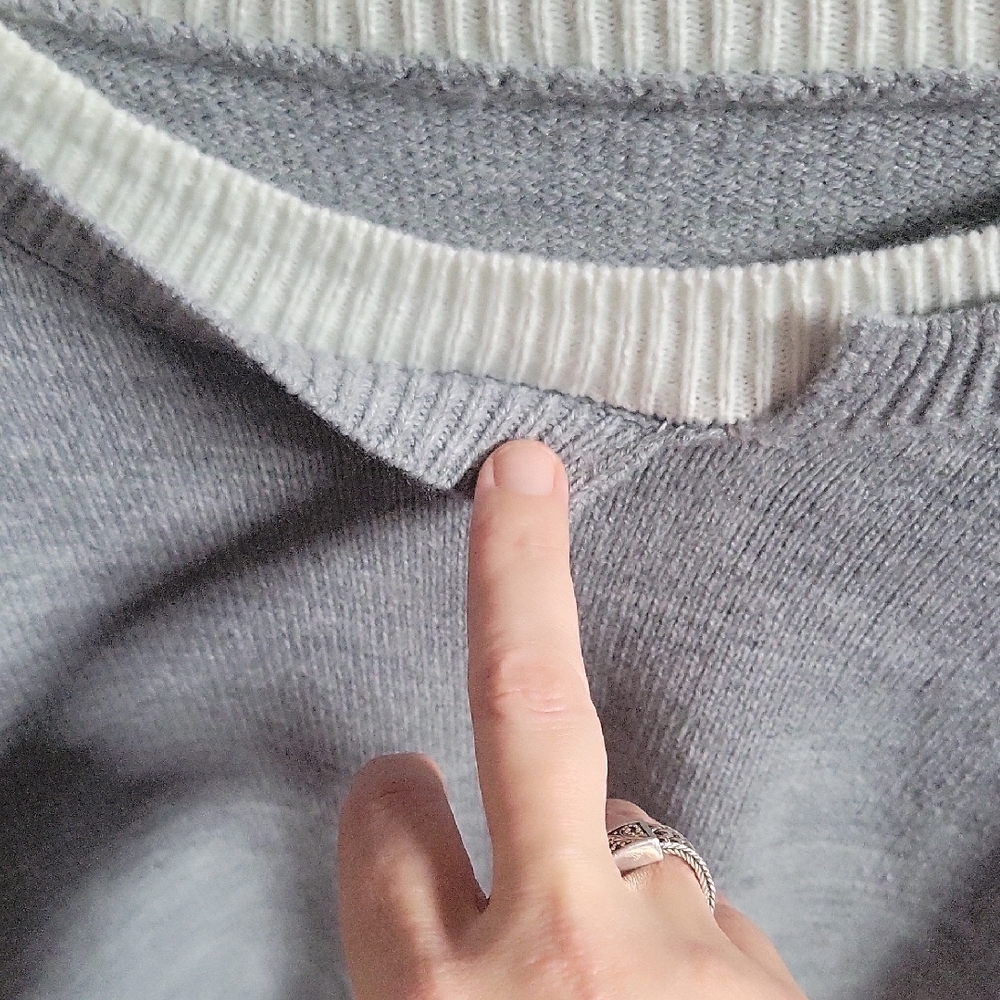 Gray Crewneck Sweater - Picture 4 of 4